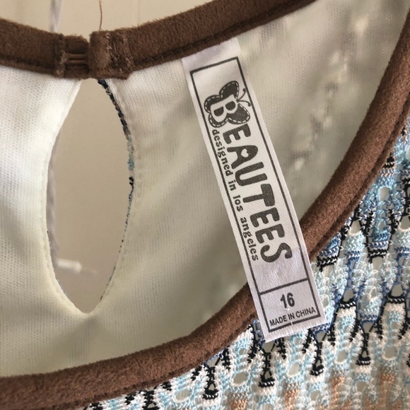 Dress - Picture 3 of 3